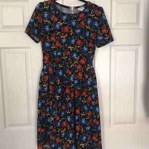 LuLaRoe Amelia